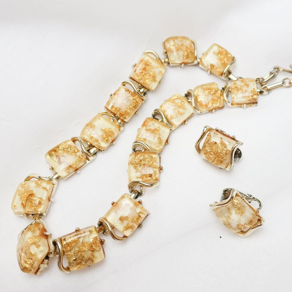 Vintage Coro Signed Gold Tone Yellow Fleck Demi Parure Necklace Earrings Jewelry